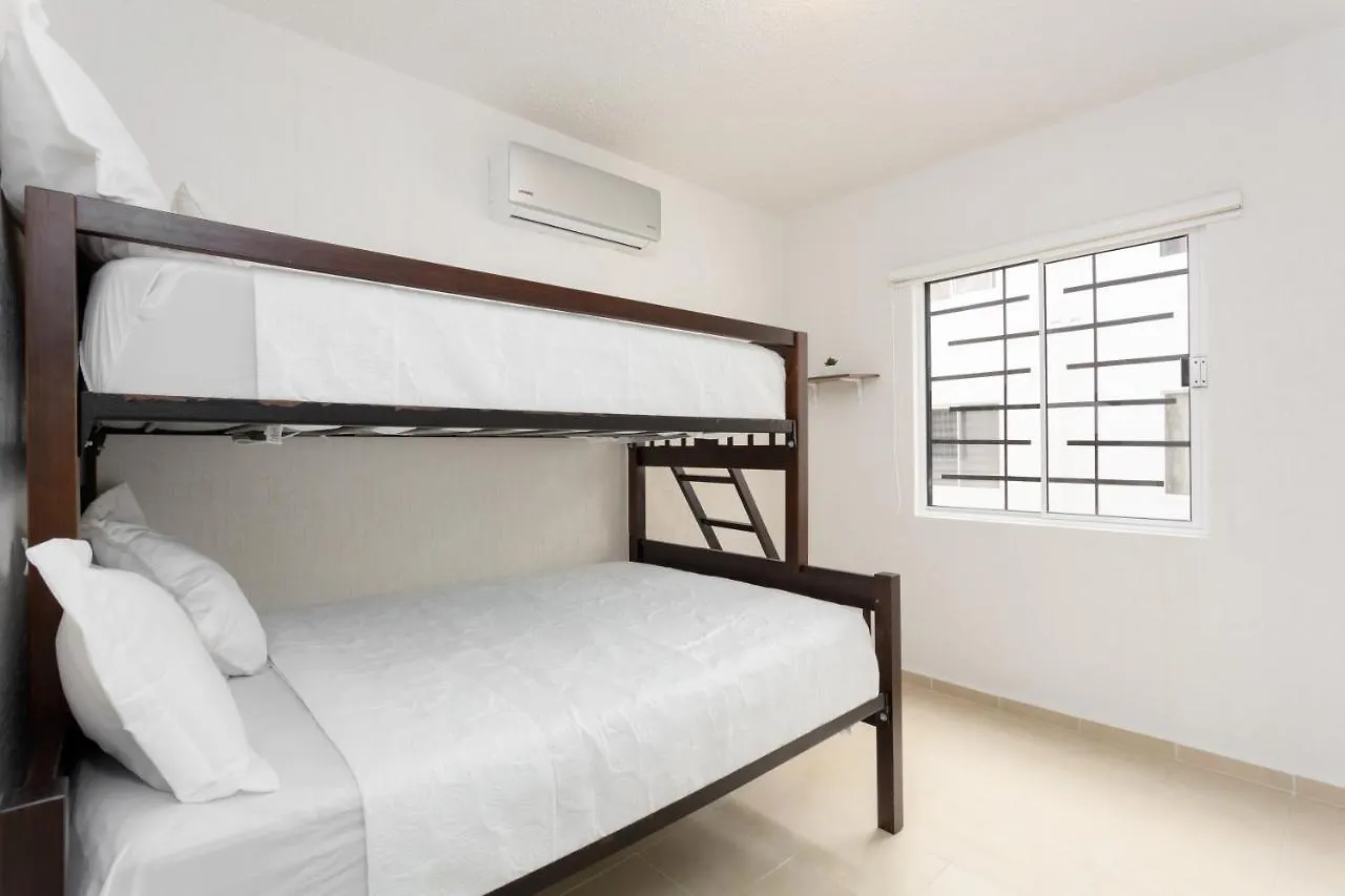 Departamento Vacacional En Playa Del Carmen. Apartment