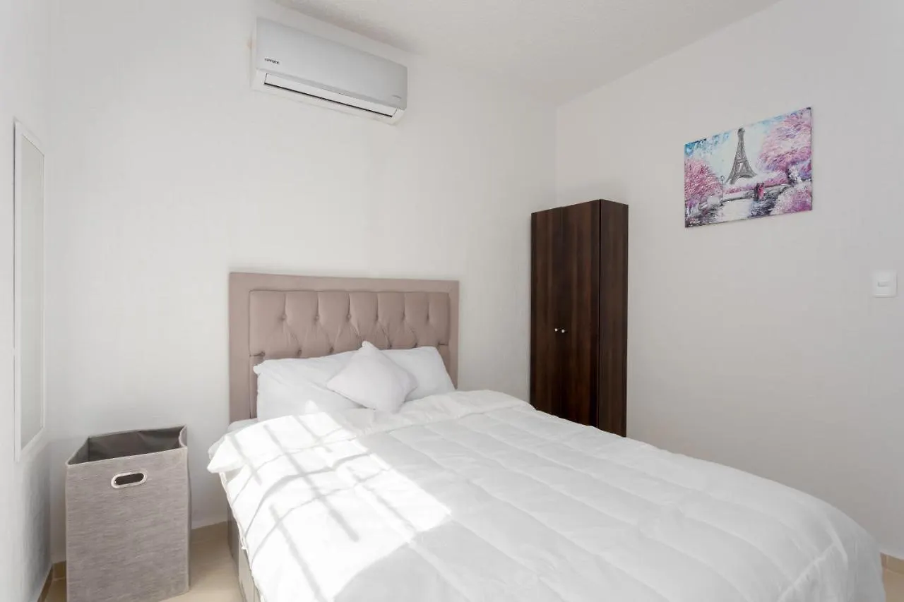 Departamento Vacacional En Playa Del Carmen. Apartment